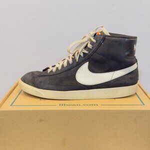 Nike Blazer Hi Suede Womens 9.5 Vintage OG Black White Sneakers Shoes Retro